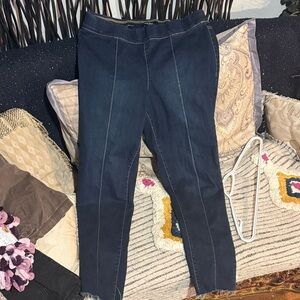 Dark Blue Women’s Pull-On Stretch Jeans